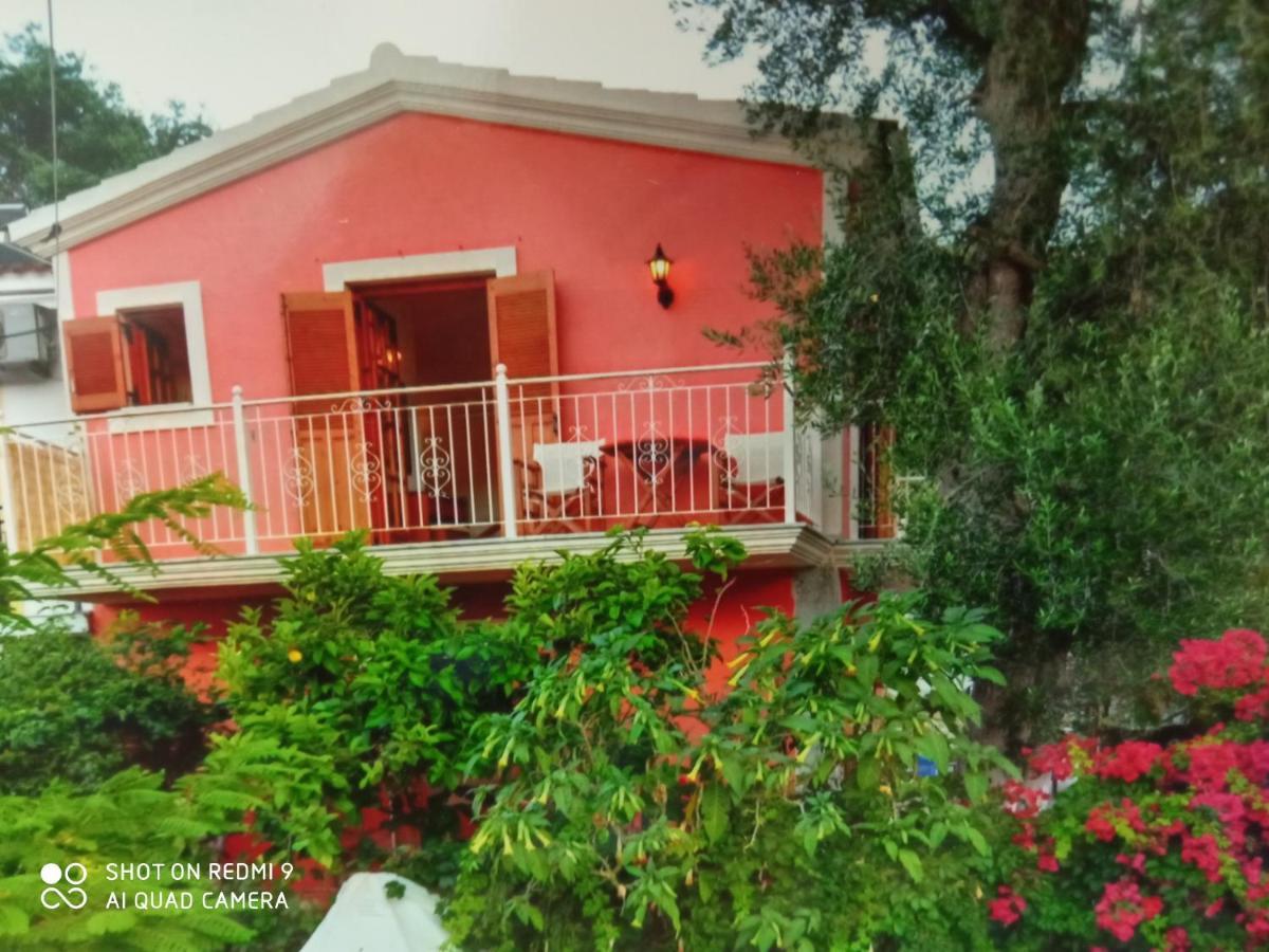 Soustas Apartments Longos  Exterior photo